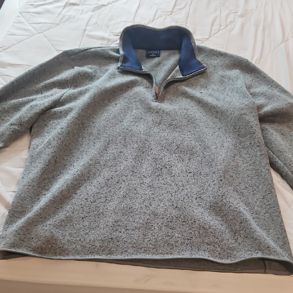 Crown & Ivy Grey Pullover